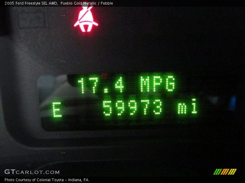 Pueblo Gold Metallic / Pebble 2005 Ford Freestyle SEL AWD
