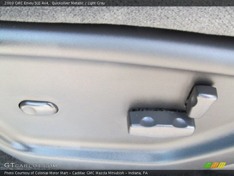 Quicksilver Metallic / Light Gray 2009 GMC Envoy SLE 4x4