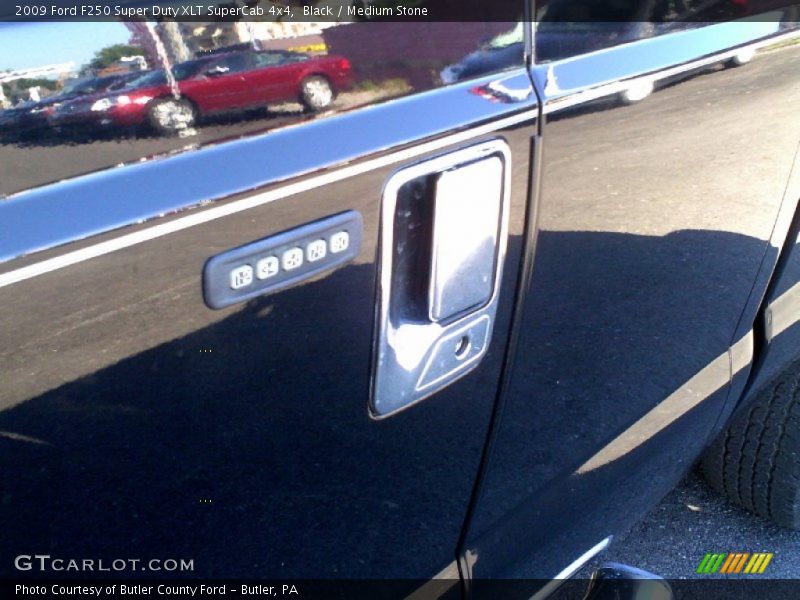 Black / Medium Stone 2009 Ford F250 Super Duty XLT SuperCab 4x4