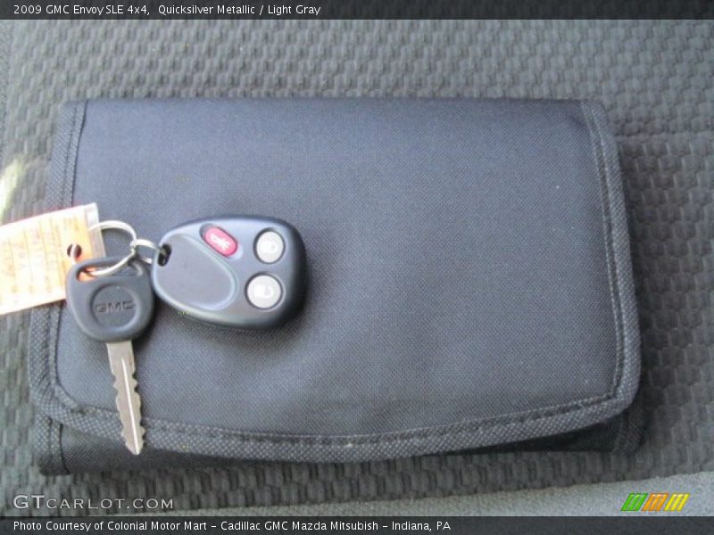 Quicksilver Metallic / Light Gray 2009 GMC Envoy SLE 4x4