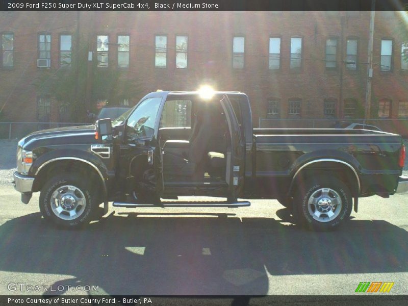 Black / Medium Stone 2009 Ford F250 Super Duty XLT SuperCab 4x4
