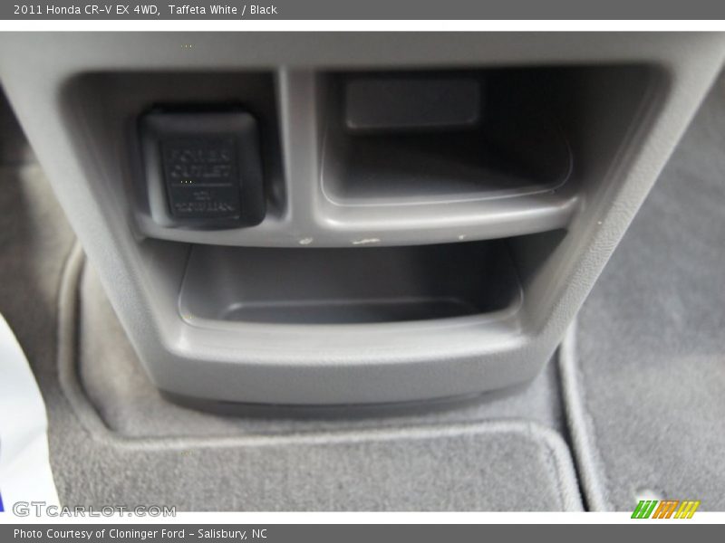 Taffeta White / Black 2011 Honda CR-V EX 4WD