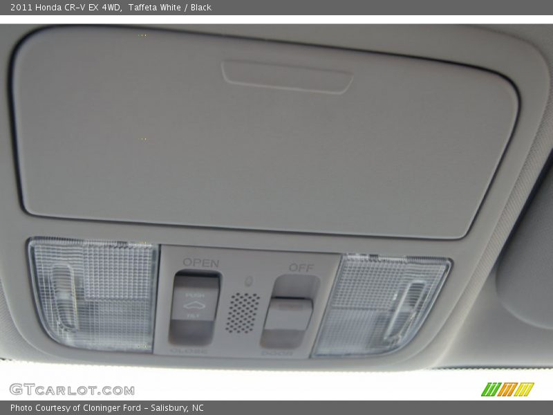 Taffeta White / Black 2011 Honda CR-V EX 4WD