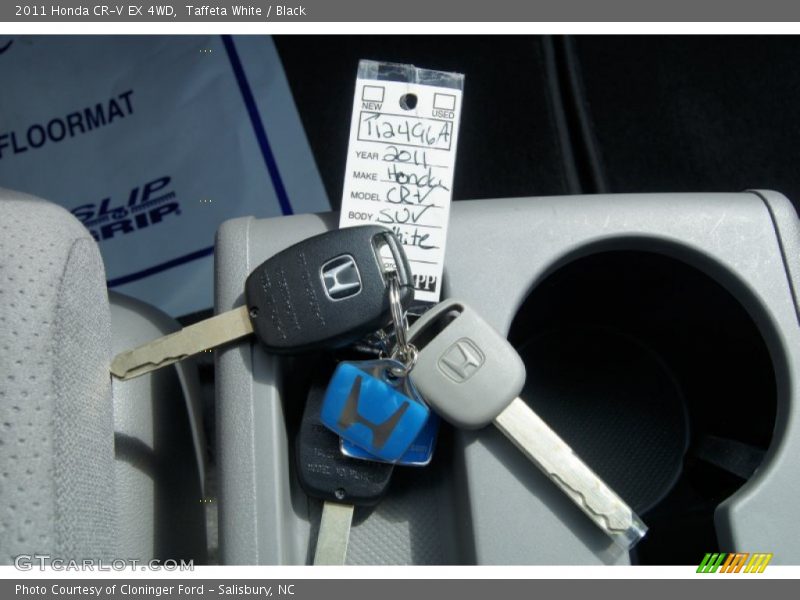 Taffeta White / Black 2011 Honda CR-V EX 4WD
