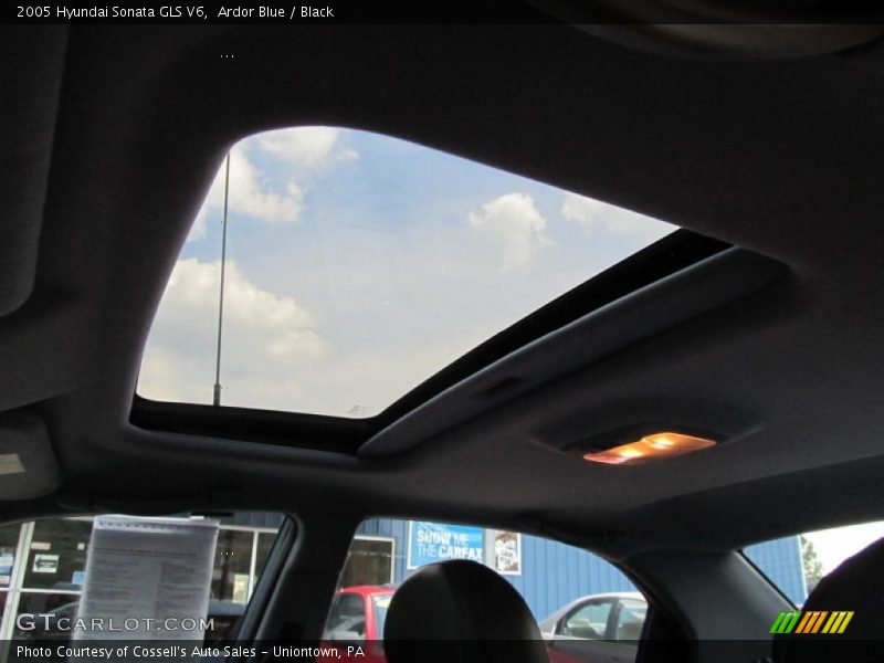 Sunroof of 2005 Sonata GLS V6