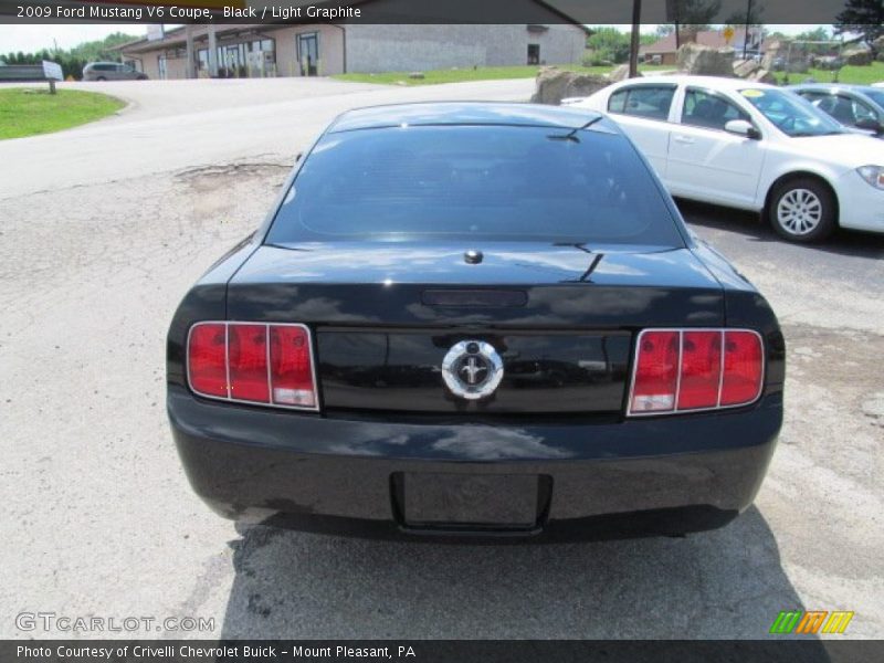Black / Light Graphite 2009 Ford Mustang V6 Coupe