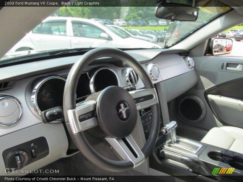 Black / Light Graphite 2009 Ford Mustang V6 Coupe