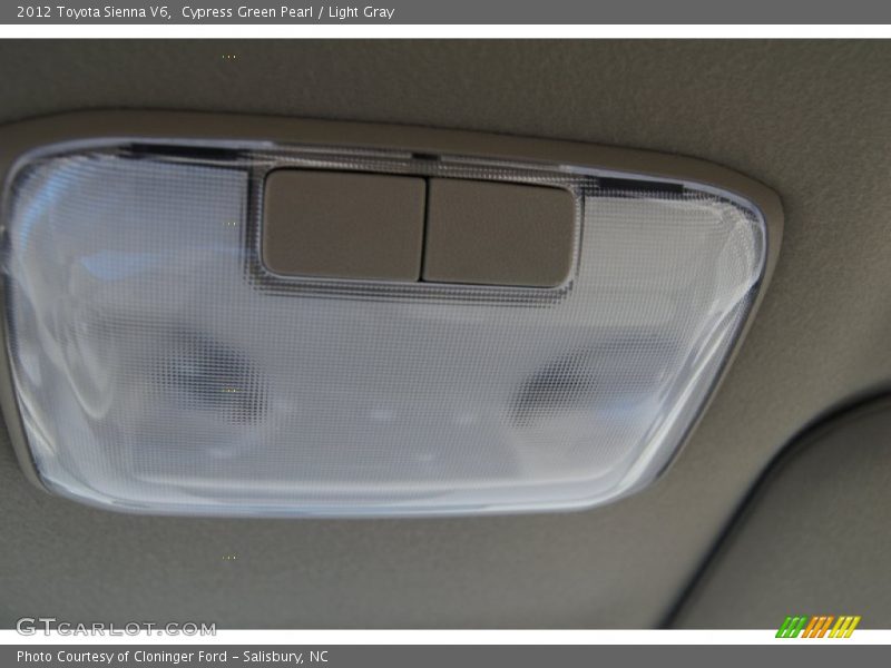 Cypress Green Pearl / Light Gray 2012 Toyota Sienna V6