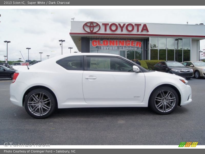 Super White / Dark Charcoal 2013 Scion tC