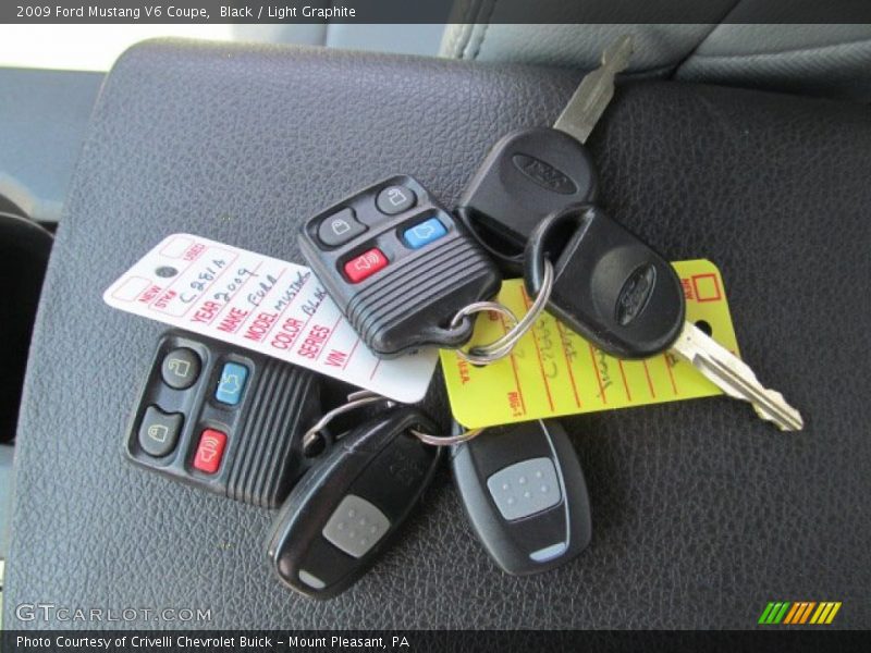 Black / Light Graphite 2009 Ford Mustang V6 Coupe
