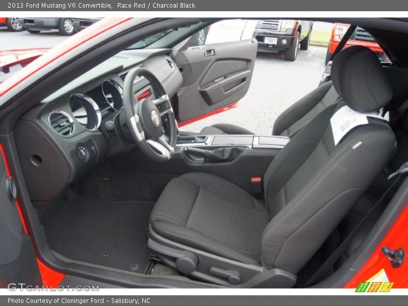 Race Red / Charcoal Black 2013 Ford Mustang V6 Convertible