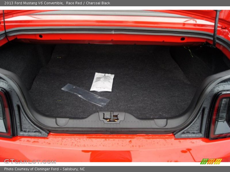 Race Red / Charcoal Black 2013 Ford Mustang V6 Convertible