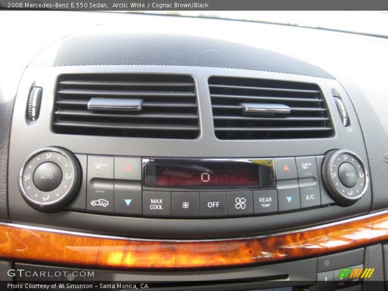 Arctic White / Cognac Brown/Black 2008 Mercedes-Benz E 550 Sedan