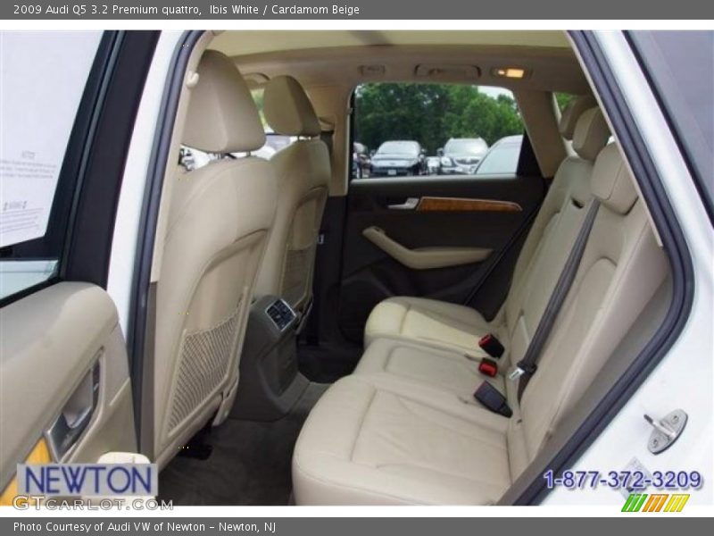 Ibis White / Cardamom Beige 2009 Audi Q5 3.2 Premium quattro