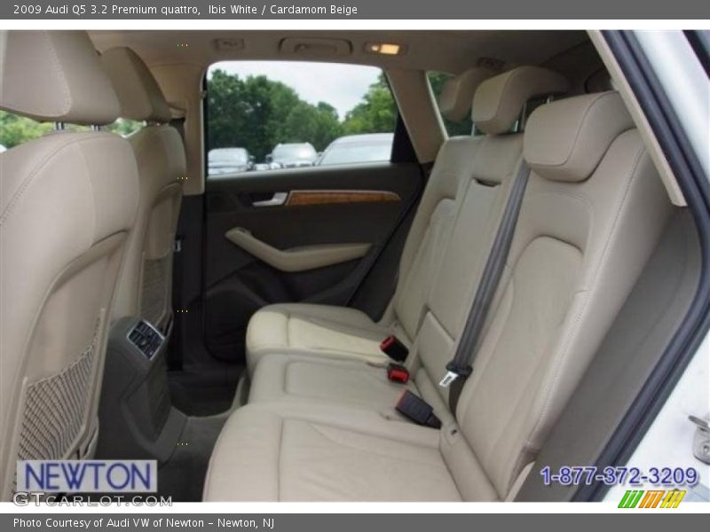 Ibis White / Cardamom Beige 2009 Audi Q5 3.2 Premium quattro