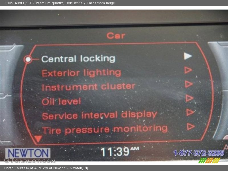 Ibis White / Cardamom Beige 2009 Audi Q5 3.2 Premium quattro