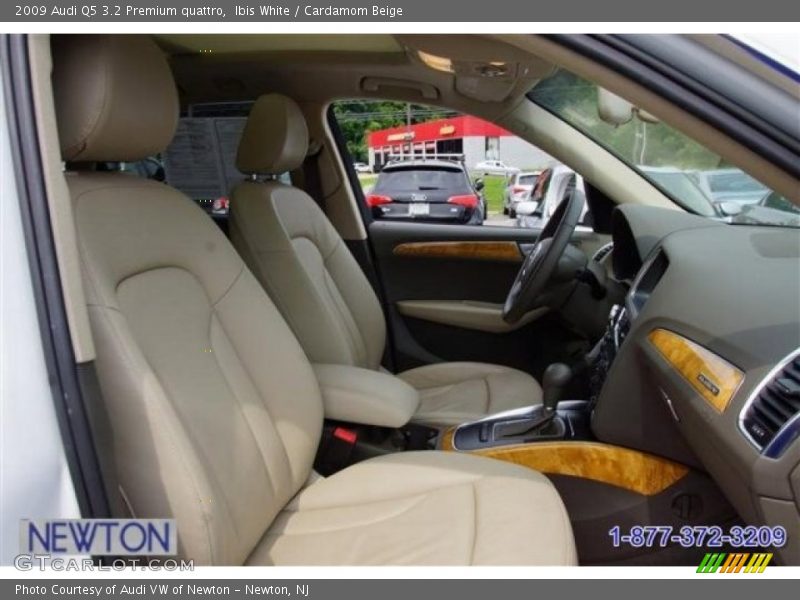 Ibis White / Cardamom Beige 2009 Audi Q5 3.2 Premium quattro