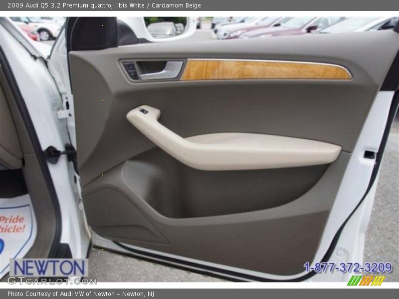 Ibis White / Cardamom Beige 2009 Audi Q5 3.2 Premium quattro