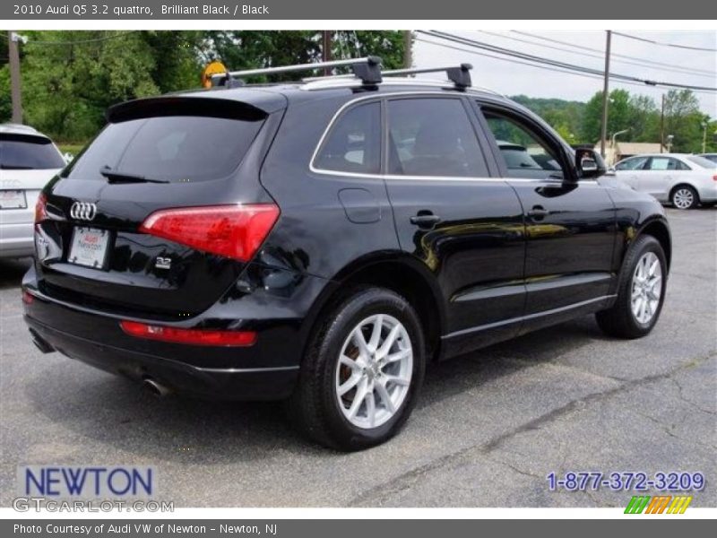 Brilliant Black / Black 2010 Audi Q5 3.2 quattro