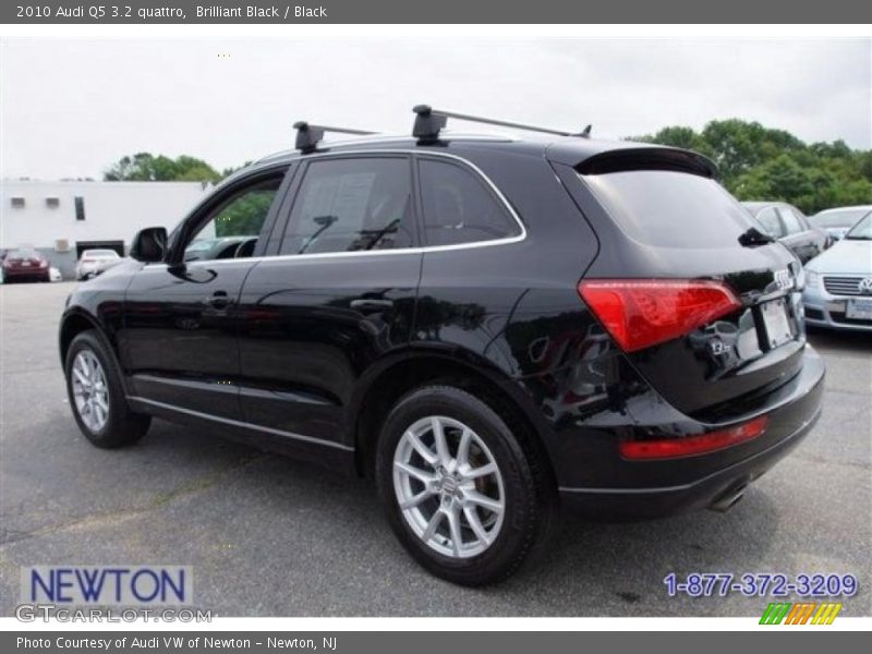 Brilliant Black / Black 2010 Audi Q5 3.2 quattro