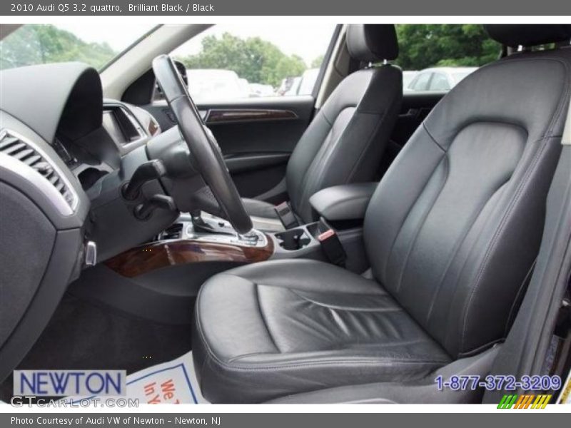 Brilliant Black / Black 2010 Audi Q5 3.2 quattro