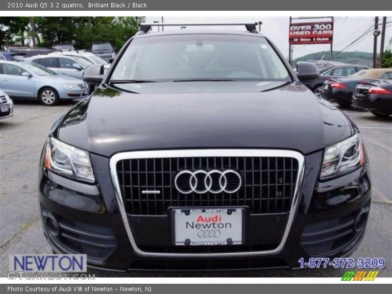 Brilliant Black / Black 2010 Audi Q5 3.2 quattro