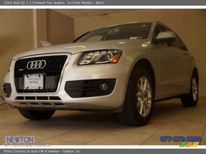 Ice Silver Metallic / Black 2009 Audi Q5 3.2 Premium Plus quattro