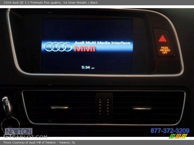 Ice Silver Metallic / Black 2009 Audi Q5 3.2 Premium Plus quattro