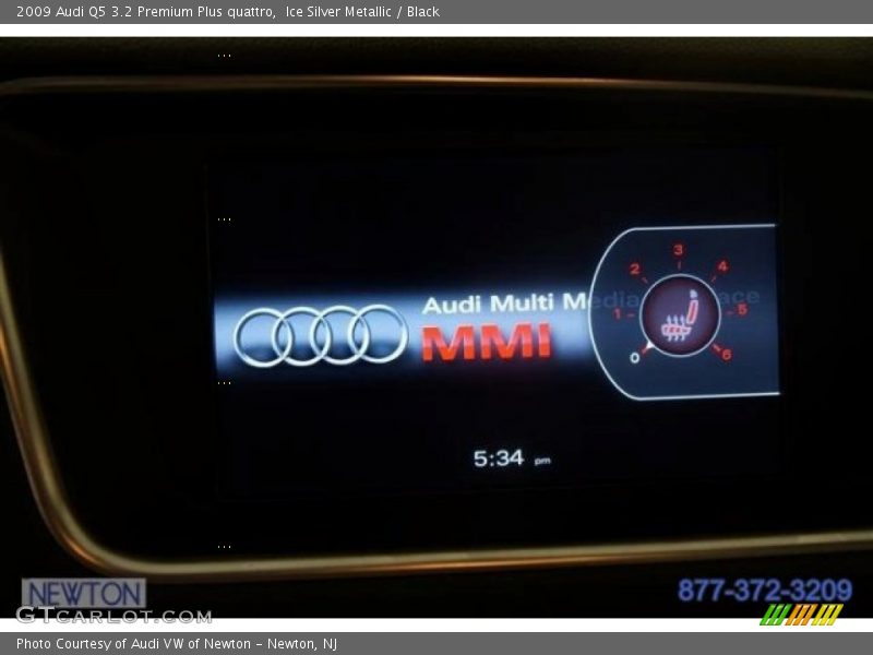 Ice Silver Metallic / Black 2009 Audi Q5 3.2 Premium Plus quattro