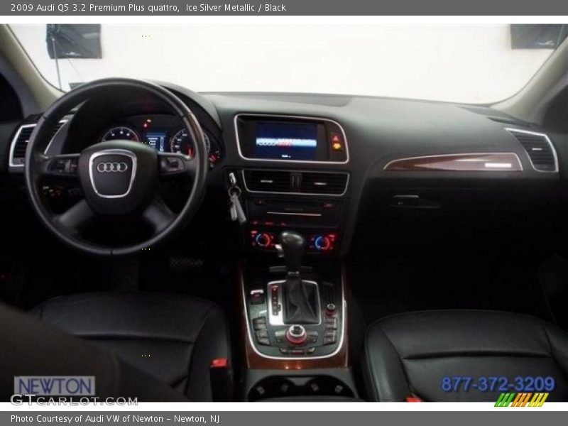 Ice Silver Metallic / Black 2009 Audi Q5 3.2 Premium Plus quattro