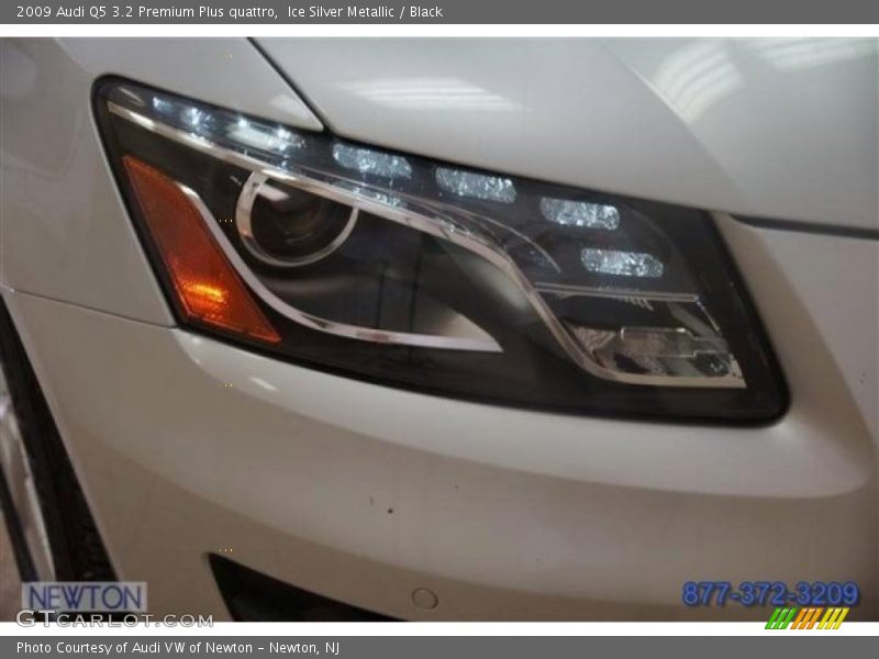 Ice Silver Metallic / Black 2009 Audi Q5 3.2 Premium Plus quattro