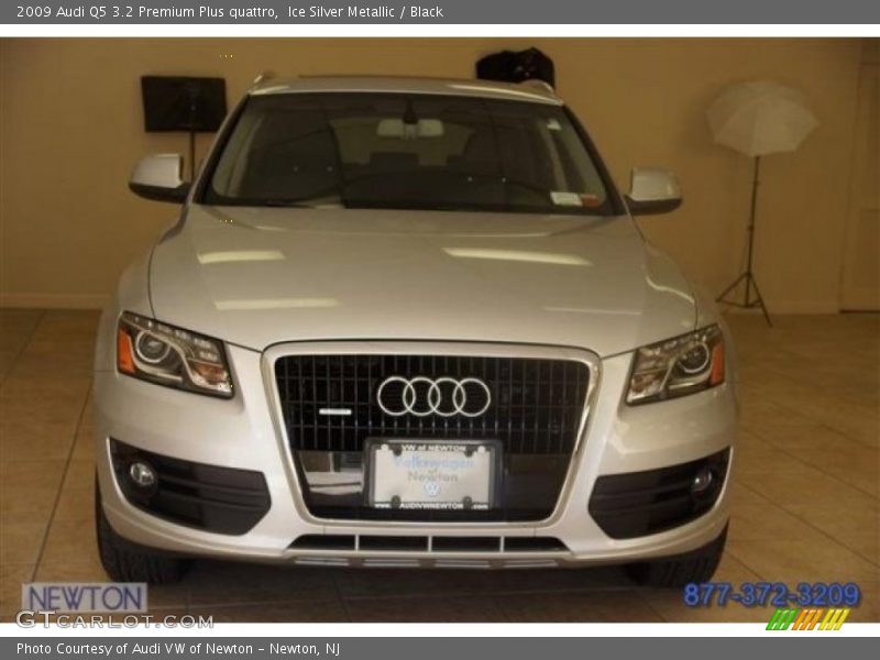 Ice Silver Metallic / Black 2009 Audi Q5 3.2 Premium Plus quattro
