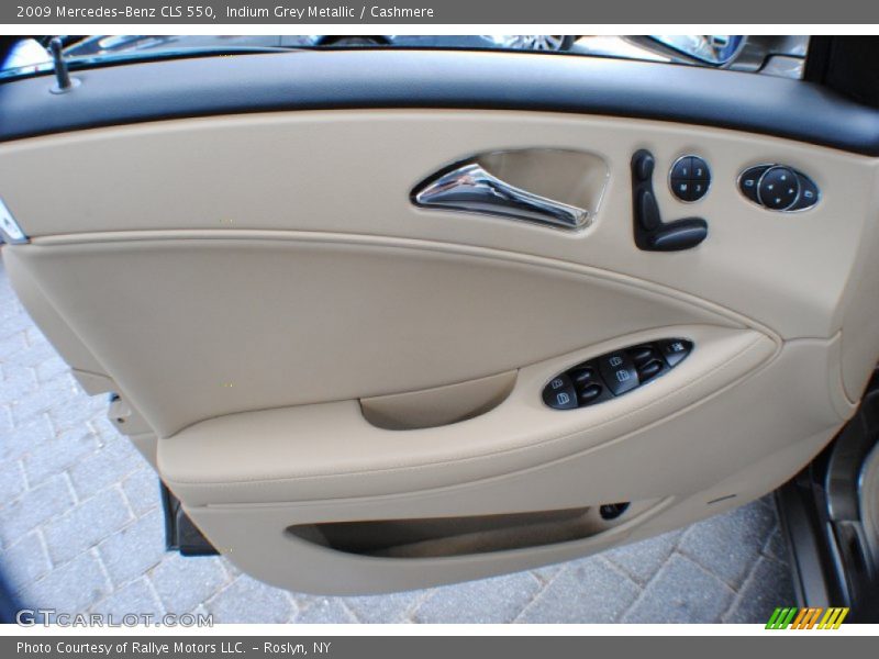 Indium Grey Metallic / Cashmere 2009 Mercedes-Benz CLS 550