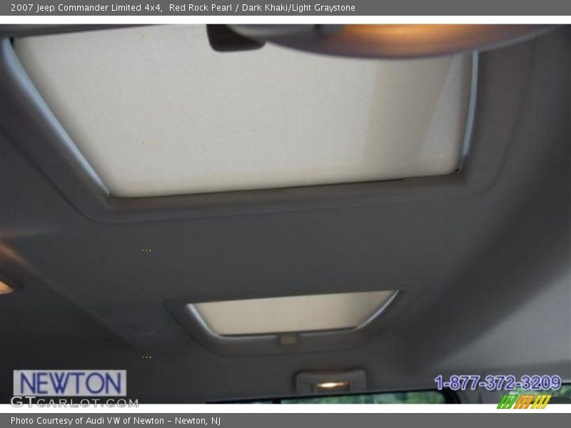 Red Rock Pearl / Dark Khaki/Light Graystone 2007 Jeep Commander Limited 4x4
