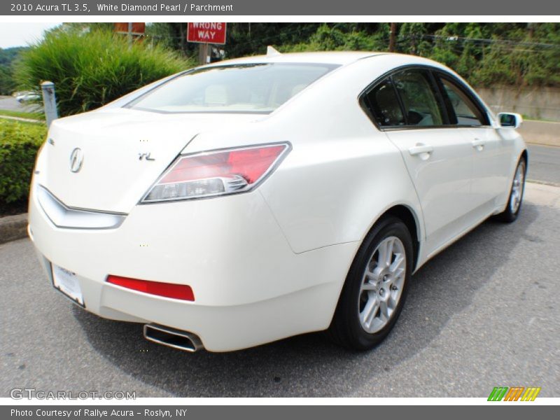 White Diamond Pearl / Parchment 2010 Acura TL 3.5