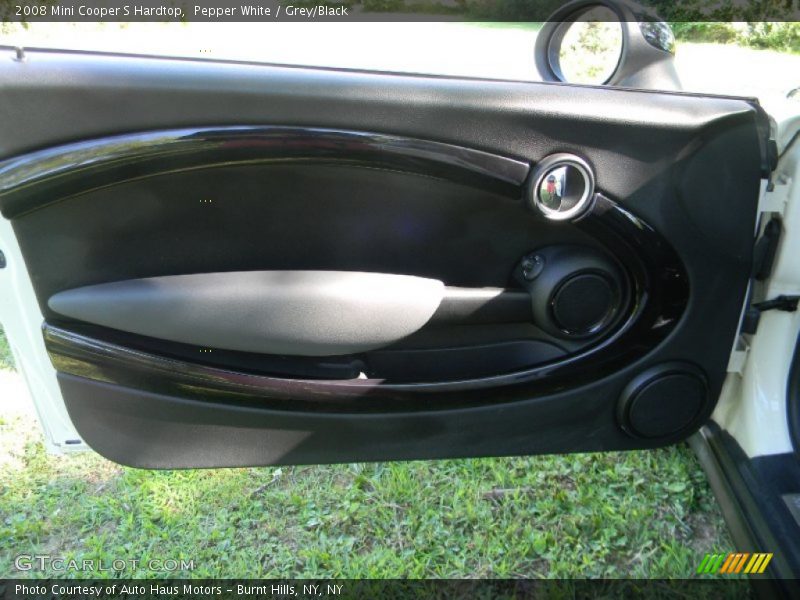 Pepper White / Grey/Black 2008 Mini Cooper S Hardtop