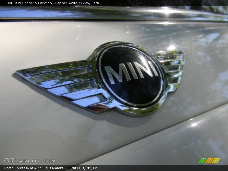 Pepper White / Grey/Black 2008 Mini Cooper S Hardtop