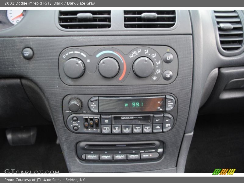 Controls of 2001 Intrepid R/T