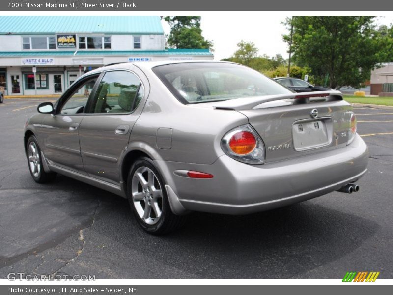 Sheer Silver / Black 2003 Nissan Maxima SE