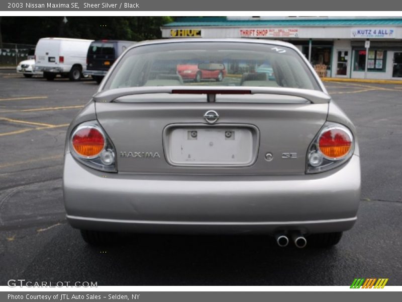 Sheer Silver / Black 2003 Nissan Maxima SE