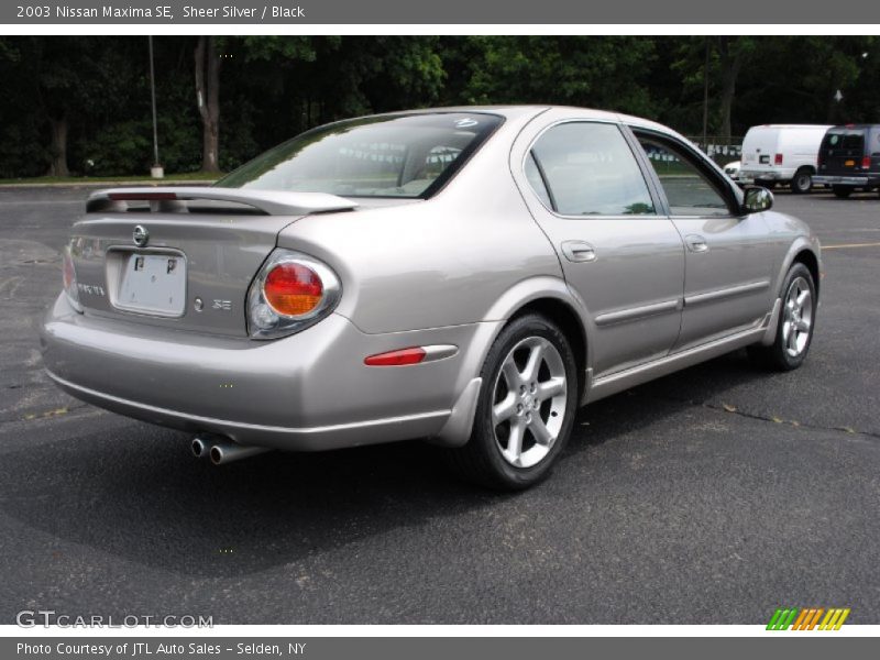 Sheer Silver / Black 2003 Nissan Maxima SE