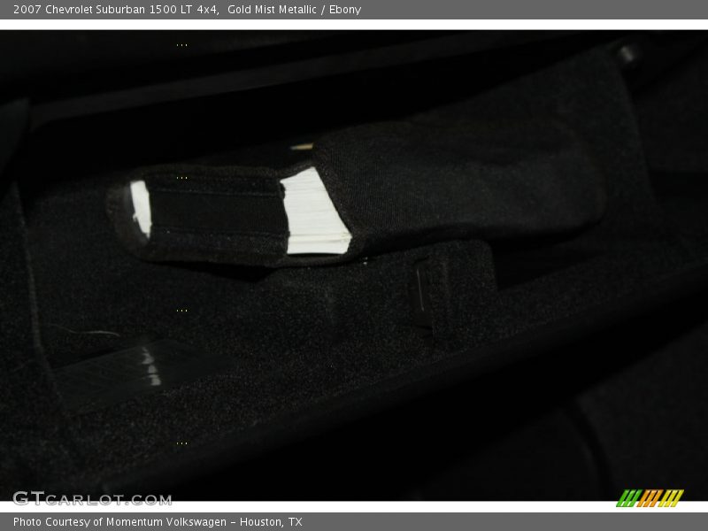 Gold Mist Metallic / Ebony 2007 Chevrolet Suburban 1500 LT 4x4