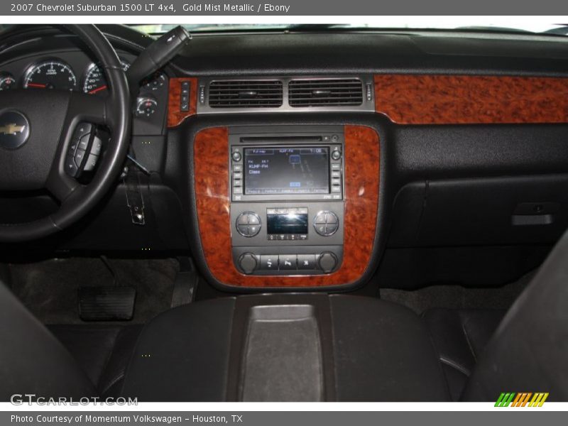 Gold Mist Metallic / Ebony 2007 Chevrolet Suburban 1500 LT 4x4