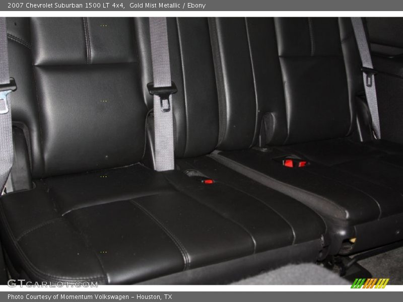 Gold Mist Metallic / Ebony 2007 Chevrolet Suburban 1500 LT 4x4