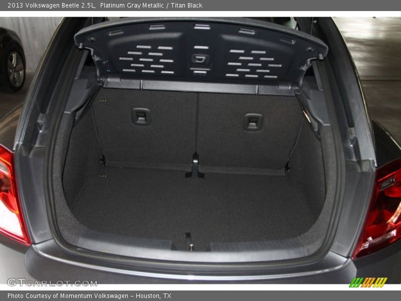 Platinum Gray Metallic / Titan Black 2013 Volkswagen Beetle 2.5L