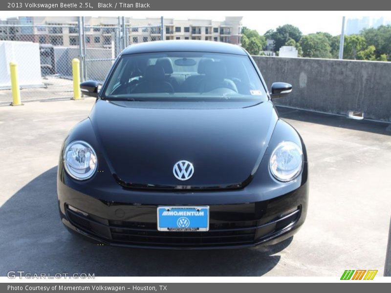Black / Titan Black 2013 Volkswagen Beetle 2.5L