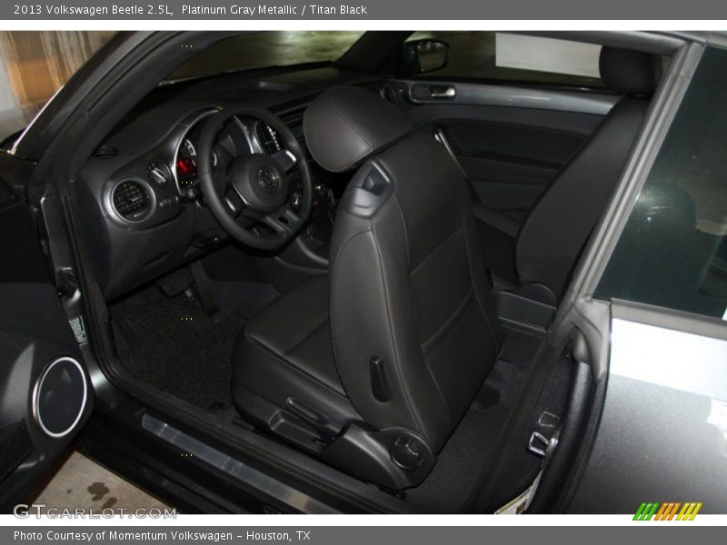Platinum Gray Metallic / Titan Black 2013 Volkswagen Beetle 2.5L