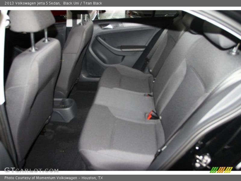 Black Uni / Titan Black 2013 Volkswagen Jetta S Sedan