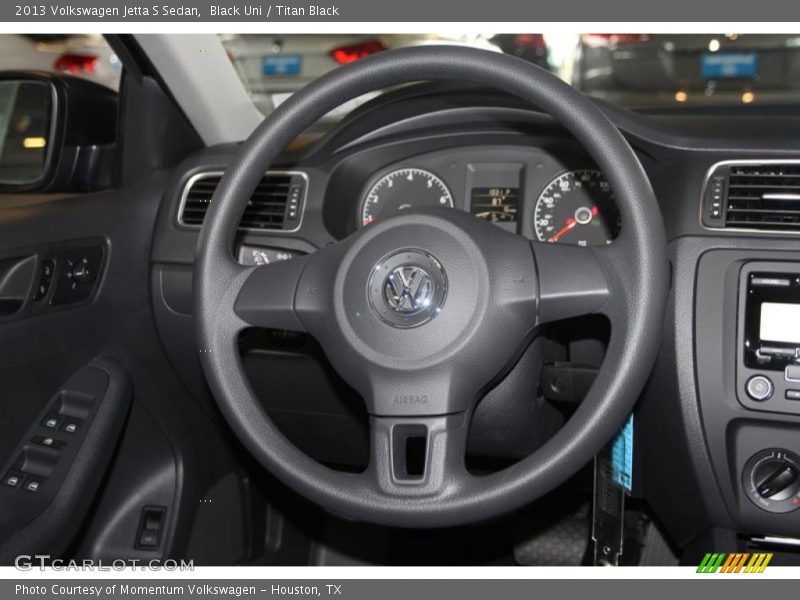 Black Uni / Titan Black 2013 Volkswagen Jetta S Sedan