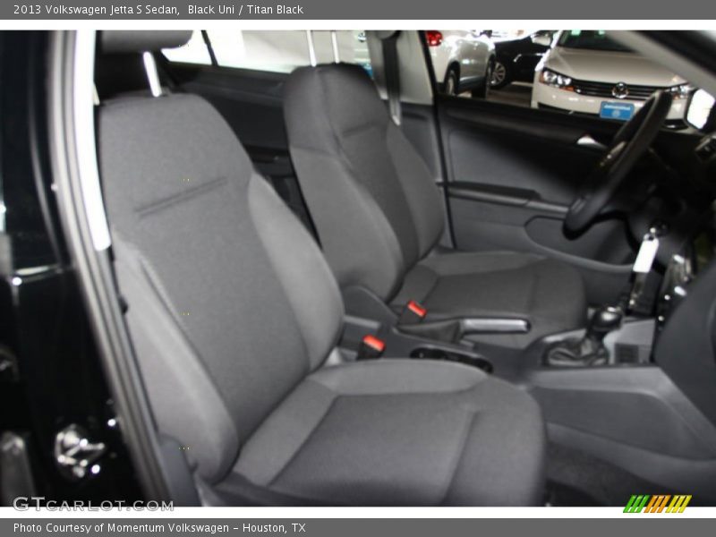 Black Uni / Titan Black 2013 Volkswagen Jetta S Sedan